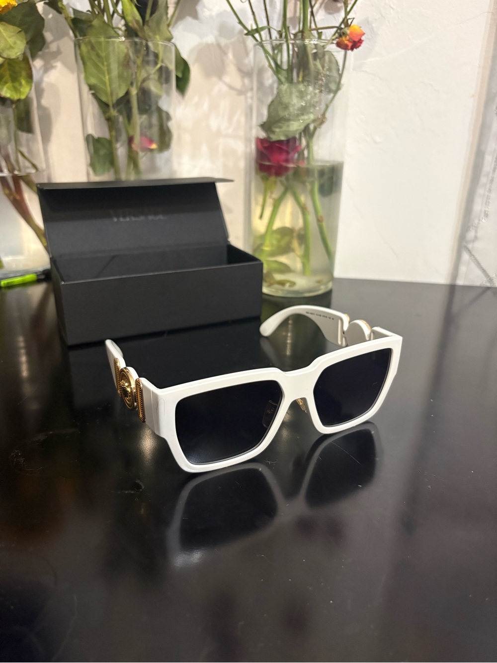 White Fashion Square Sunglasses with Gold Accents